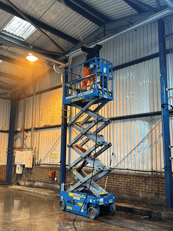 Commercial Drain Maintenance — image 1